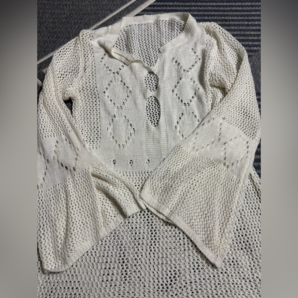 ✨SOLD✨Cupshe Cream Crochet Dress - Picture 4 of 11